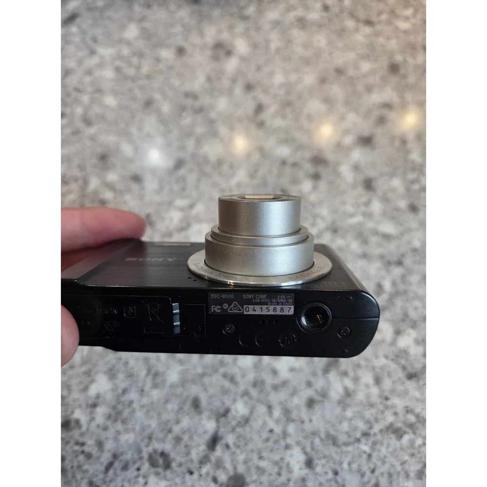 Sony Cybershot DSC-W800 READ DESCRIPTION - FAULTY MEMORY CARD SLOT